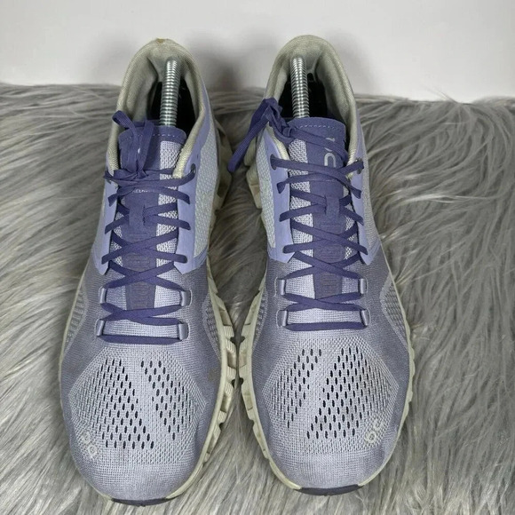 On Running Cloud X Size 10 Purple Lavender Athletic Sneakers - Picture 3 of 9